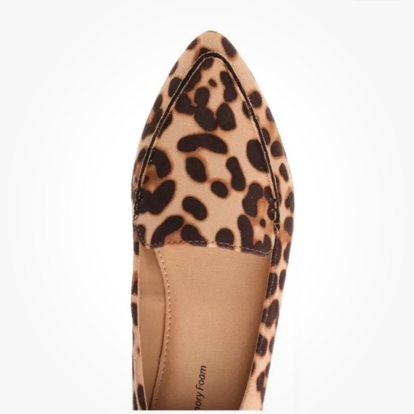 Time and Tru Leopard Animal Feather Print Flats Size 7.5W NEW - Picture 3 of 11